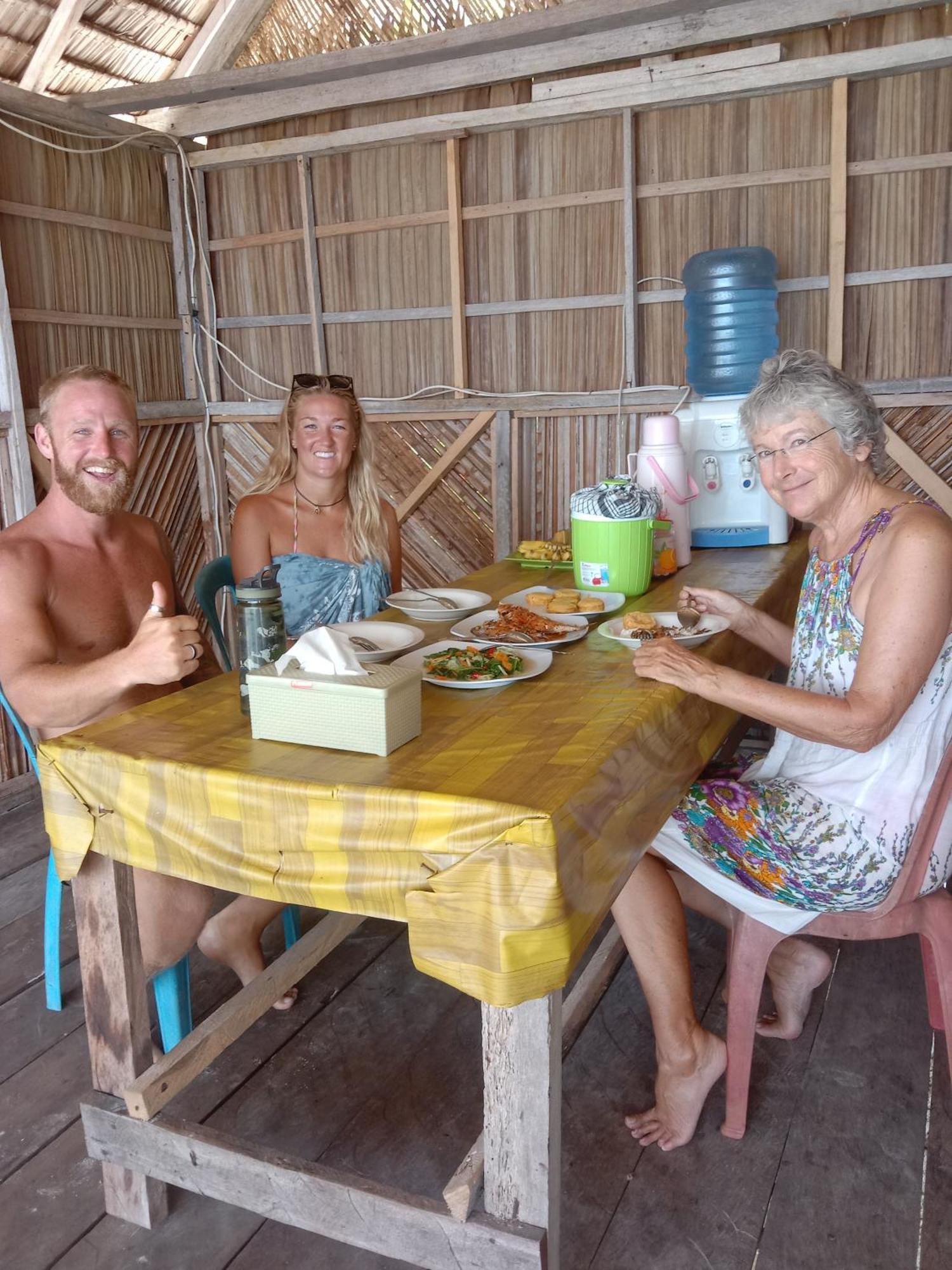 Amfriwen Homestay Yennanas Besir Esterno foto