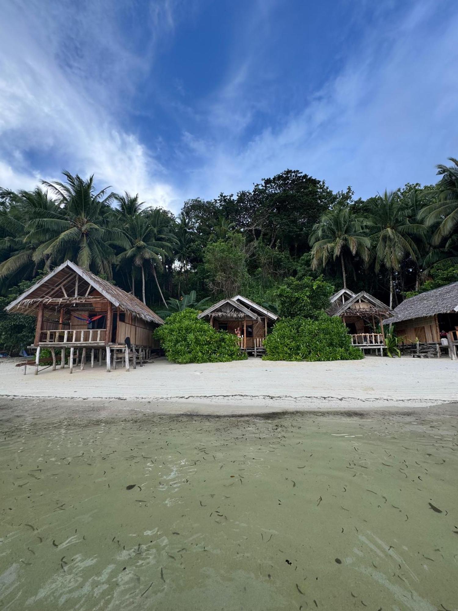 Amfriwen Homestay Yennanas Besir Esterno foto